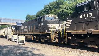 NS 1074 Lackawanna meets NS 8098 Conrail [upl. by Aseret]