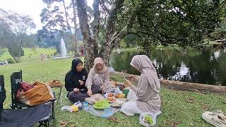 Piknik di Kebun Raya Cibodas With BESTie  Cianjur [upl. by Lothair870]