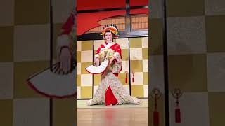 세계의 춤 일본 게이샤기생 전통무 💃 Traditional Geisha Dance [upl. by Mail]