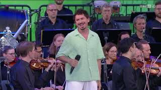 SCHLAFWANDLER mit den Wiener Symphonikern  Julian le Play [upl. by Schwinn]