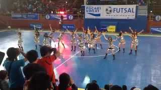 FAN CAM JKT48  Grand Final Pocari Futsal 2013  M05 Manatsu No Sounds Good [upl. by Laddie]