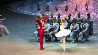 Nikolai Tsiskaridze  Anzhelina Vorontsova  The Nutcracker  BT [upl. by Laurita338]