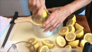 How to Freeze Lemons [upl. by Imena]