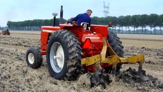 Allis Chalmers 220 at AllisChalmers event 2015 MiddenBeemster [upl. by Eiramlehcar]