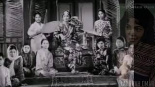 JALAK LENTENG 1961 Latifah Omar Filem Malayu Klasik Clip3 [upl. by Ardiedak86]