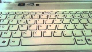 Nettoyer un clavier dordinateur [upl. by Stinson764]