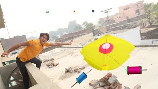 Umer Mukaram Buy New 2 Kite Vs Kite Flying Cutting Challenge Win 500 Rupees [upl. by Nauqahs326]