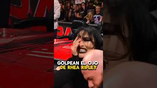 Golpean el ojo de Rhea Ripley wwe wrestling rhearipley livmorgan [upl. by Eliak447]