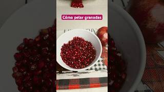 Cómo pelar granadas muy fácil y rápido granada pomegranate tipdecocina navidad [upl. by Sirromed]