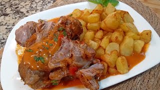 CODILLOS DE CERDO EN SALSA una receta deliciosa con una salsa espectacular muy fácil de preparar [upl. by Margette486]