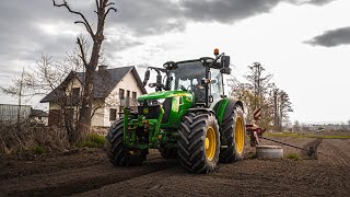 PORANNY SIEW KUKURYDZY NA BURZEJU I 4K I JOHN DEERE 5125R [upl. by Edmea]