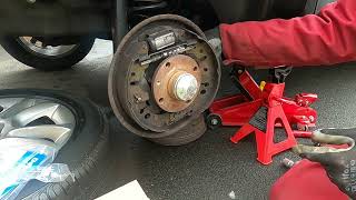 How do you change rear drum brake shoes on a Vauxhall Corsa [upl. by Simon716]