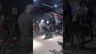 Seated machine row  Back  Compound [upl. by Cyprian]