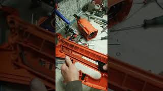 Paslode im350 with a broken nail guide [upl. by Suired353]