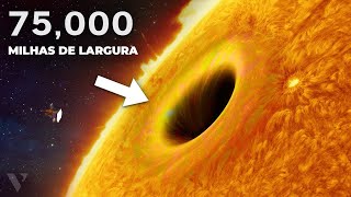 A NASA Descobre Um Enorme Buraco De 75 000 Milhas No Sol [upl. by Salman]