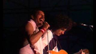 Queen  Love of my life Live at the Bowl [upl. by Bryce]