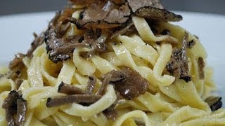 Tagliatelle al tartufo estivo [upl. by Apfelstadt135]