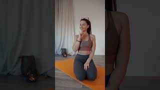 Aufschauender Hund Urdhva Mukha Shvanasana yoga yogatutorial [upl. by Defant]