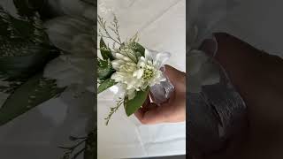 Unboxing a Corsage amp Boutonniere with Callia Flowers [upl. by Quirita]