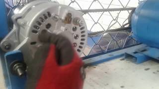 INSTALACIÓN Y PRUEBA DE UN REGULADOR ELECTRÓNICO EXTERNO DE ALTERNADOR [upl. by Aerdnaeel501]