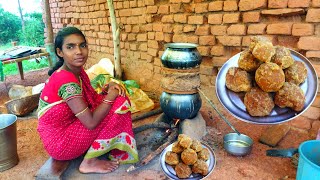 Jaggery wine making at home  santali village food Rural village orissa  wine kyasa banata hai [upl. by Yetnom]