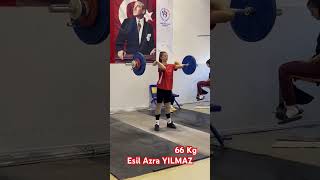 Esil Azra YILMAZ Silkme 66 Kg [upl. by Shepperd]