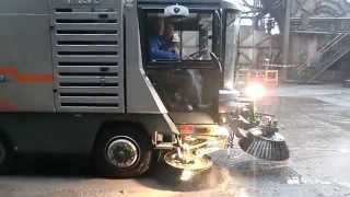 Balayeuse Ravo 540  5 Series  Street Sweeper Road Sweeper Balai de Rue [upl. by Adnahsed]