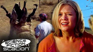 Graboids Eat The Tourists  Tremors 3 Back To Perfection  Science Fiction Station [upl. by Hiett]