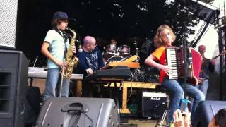 Ballade Pour Adeline Live at Outreach 2011 [upl. by Feucht]