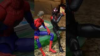 SpiderMan Explores Fanfiction 😳 spidermanfanart stopmotion [upl. by Udele]