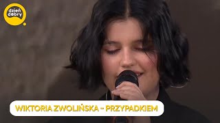 WIKTORIA ZWOLIŃSKA  PRZYPADKIEM  Dzień Dobry TVN [upl. by Ecyar12]