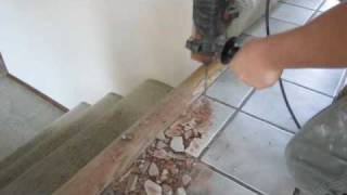 HOW TO REMOVE TILE WITHOUT DAMAGING SURROUNDINGS [upl. by Sitsuj250]