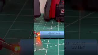 Liion Samsung battery Explosion shorts shortcircuit lithiumbattery explosion samsung 18650 [upl. by Ariay]