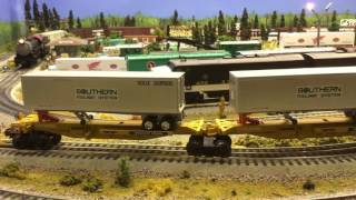 MTH 2034631 Premier Southern Crescent Limited Ps4 and 3011811 USRA 080 Switcher [upl. by Ahsinroc]