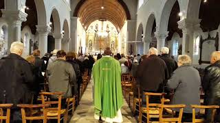 En marchant vers toiSeigneur chant d entrée messe du 12 11 2o17 église Saint Pierre [upl. by Siblee]