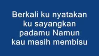 Kau ingin ku miliki Nurun nurwarrah with lyrics [upl. by Raffaello274]