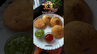 Pyaz ki Kachori 🥟🌮  youtube shorts food tamil berhampur ytshorts trending recipe dance [upl. by Darach]