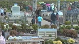 Madurodam  NL 1995  DiE MINIATUuRSTADt [upl. by Etirugram418]