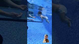 Yang Yueling Le En Water Education Baby Swimming [upl. by Nilyram]