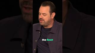 Danny Dyer Eats A Jellied Eel 🤢 [upl. by Yemrej]