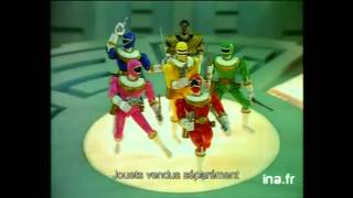 Power Rangers Zeo  Publicité  BanDai  Grandes figurines Zeo Rangers [upl. by Yor]