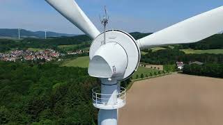 Enercon E40 im Windpark Herchweiler aus der Luft [upl. by Leirum980]