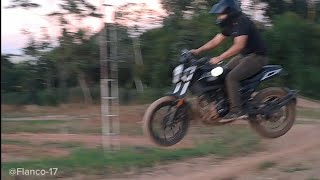 Saltos en circuito de motocross IRL  Flanco17 [upl. by Searby]