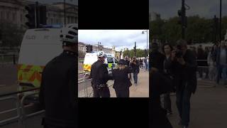 Samen met de Daily Mail zakkenrollers gespot in London pickpocket london [upl. by Adnaval846]