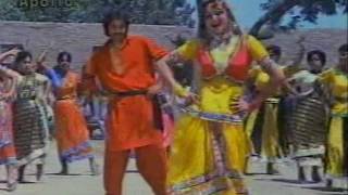 Song  Kachri Umer Kuwari Sajna  Panjabi Film Yarana [upl. by Gower]