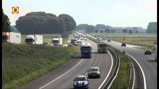 Ongeluk met paardentrailer op A59 [upl. by Nellac]