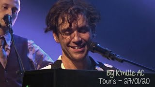 Mika  Tours Palais des Congrès  quotOver my shoulderquot  27012020 [upl. by Zwick53]