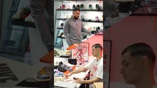 Ce Client Est Dur En Négociation 😅 sneakers swavekiqs negociation dunksb vincennes [upl. by Laith]