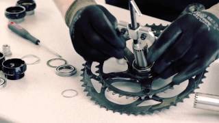 Installation of CampagnoloFulcrum cranks on CeramicSpeed Bottom Brackets [upl. by Esinehs983]