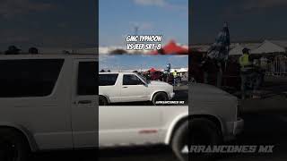 GMC Typhoon vs Jeep SRT8 arrancones [upl. by Briscoe]